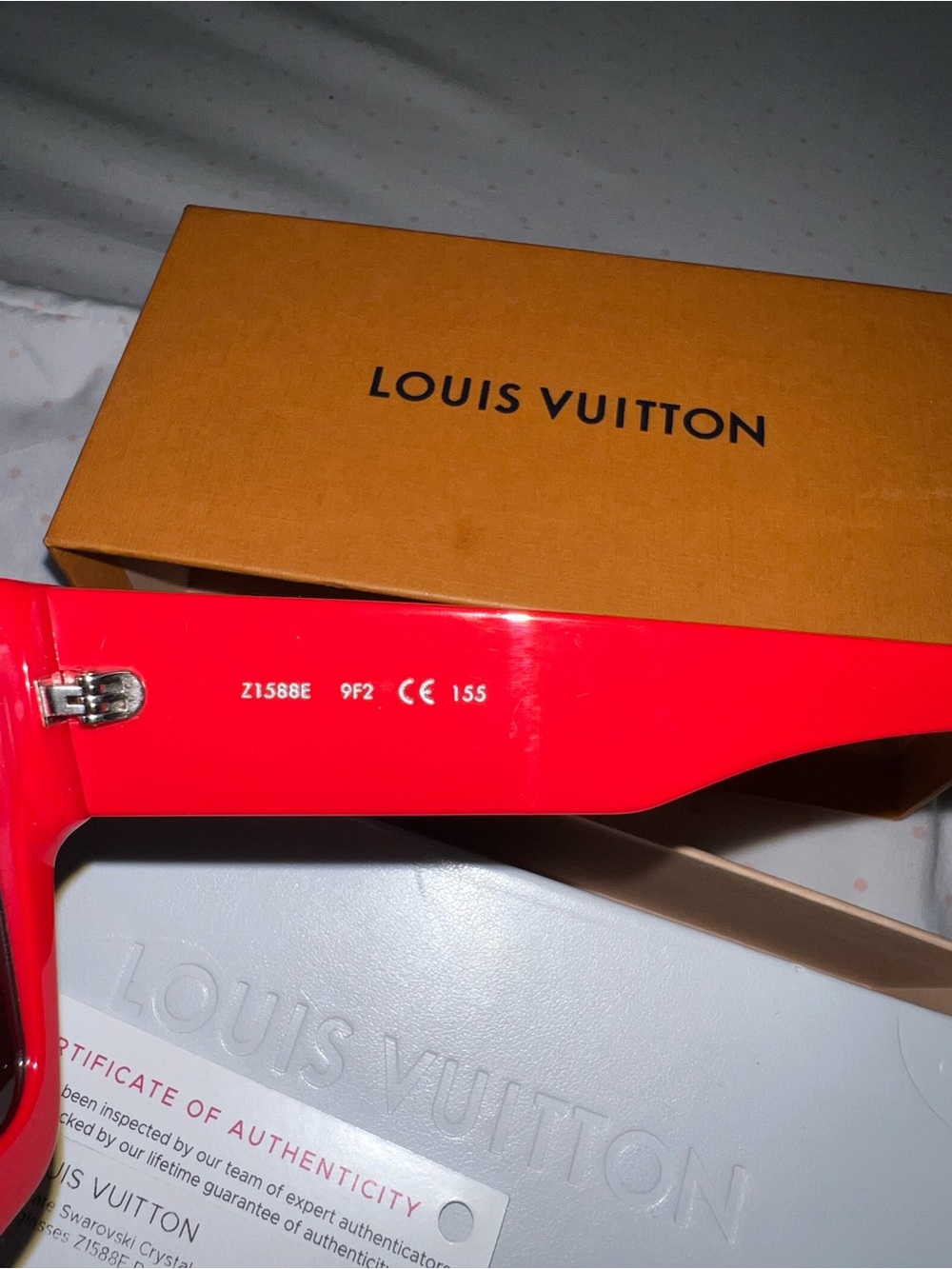 Louis Vuitton Acetate Swarovski Crystal Cyclone Sunglasses Z1578W Red - Picture 4 of 7